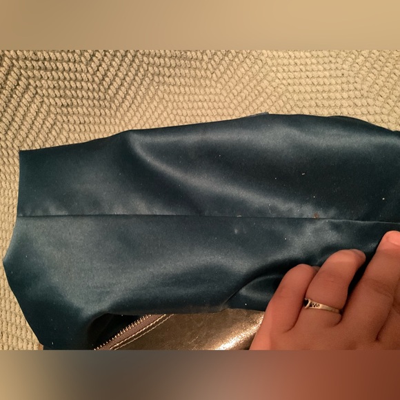 RARE EUC COACH METALLIC SILVER SHOULDER BAG. - Picture 8 of 11